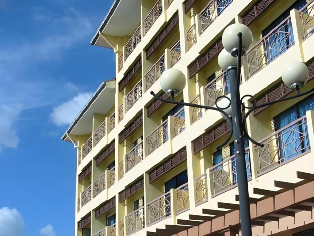 Putra Brasmana Hotel Kuala Perlis Exterior foto